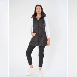 Anorak Black Quilted Long Vest / L